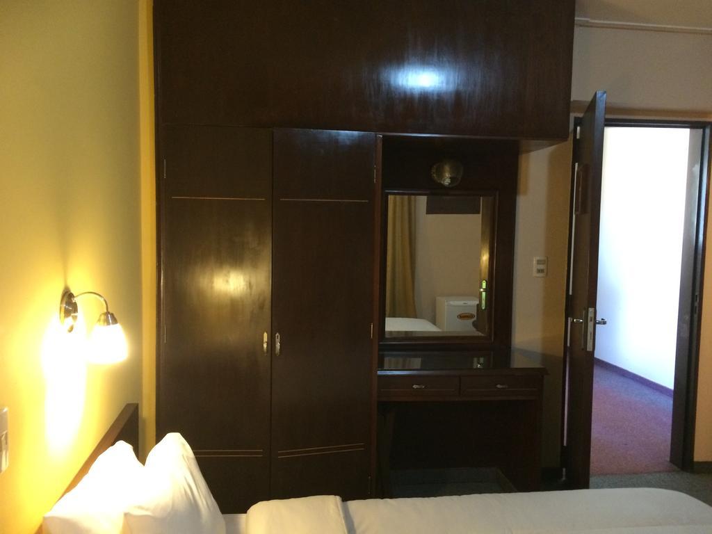 Hotel Manduvira Asunción Habitación foto